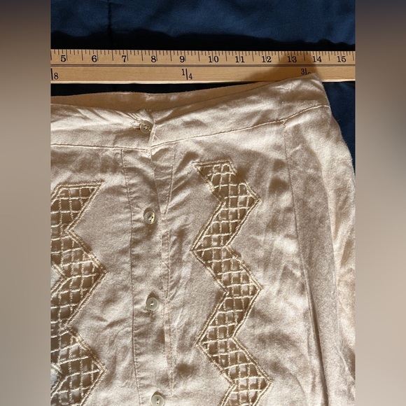 Tularosa Long Embroidered Cream Layered Skirt sz Small - Picture 7 of 11